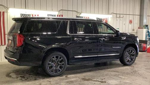 2024 GMC Yukon XL SLT