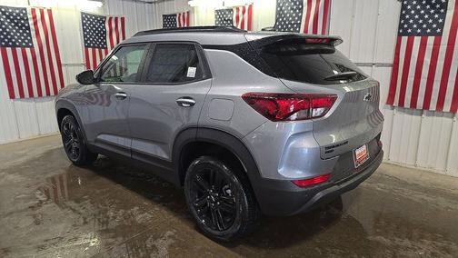 Sterling Gray Metallic 2026 Chevrolet Trailblazer LT