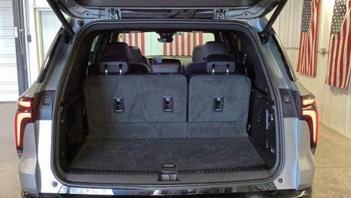 Sterling Gray Metallic 2024 Chevrolet Traverse RS