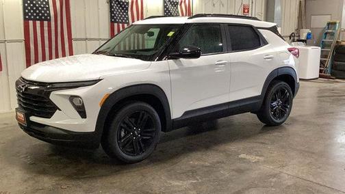 Summit White 2026 Chevrolet Trailblazer LT