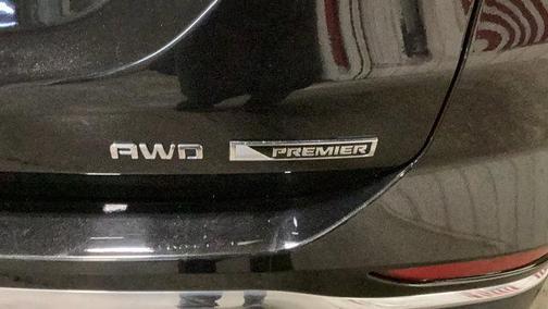 2018 Chevrolet Equinox Premier w/2LZ