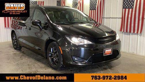 2018 Chrysler Pacifica Touring-L