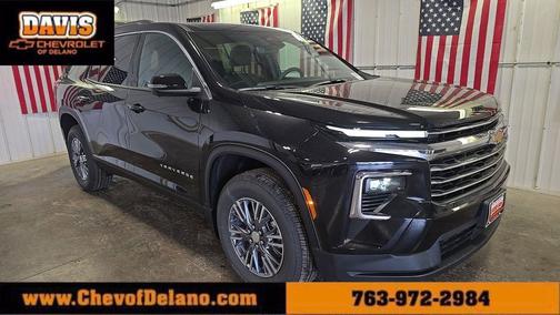 Mosaic Black Metallic 2026 Chevrolet Traverse LT