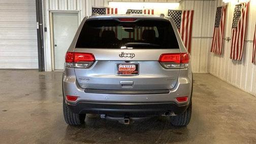 Billet Silver Metallic Clearcoat 2018 Jeep Grand Cherokee Laredo E
