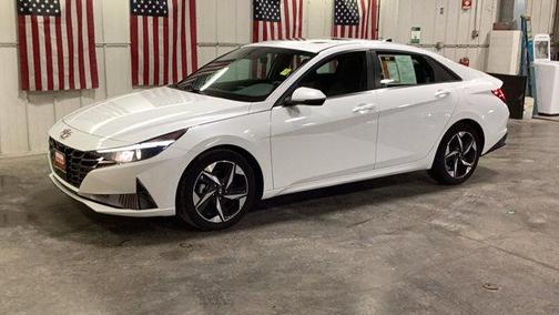 2021 Hyundai ELANTRA SEL