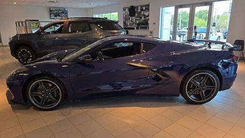2026 Chevrolet Corvette Stingray w/1LT