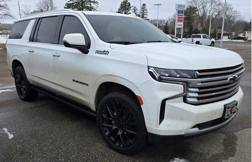 2022 Chevrolet Suburban 4WD High Country