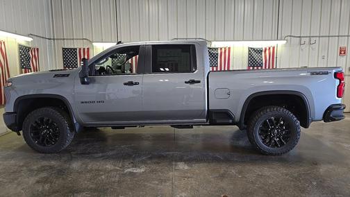 Sterling Gray Metallic 2026 Chevrolet Silverado 3500 LT