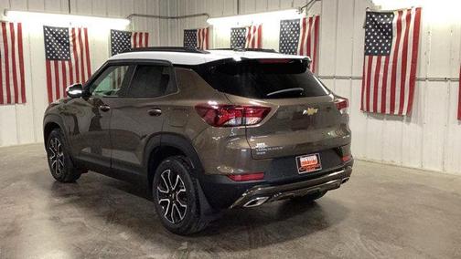 Zeus Bronze Metallic 2021 Chevrolet Trailblazer ACTIV