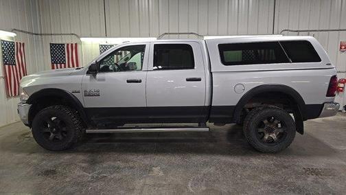 2017 RAM 2500 Tradesman Crew Cab 4x4 6'4' Box