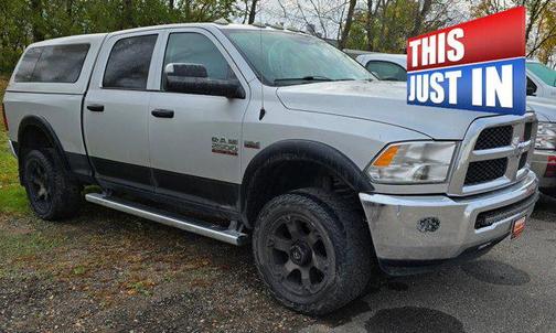 2017 RAM 2500 Tradesman Crew Cab 4x4 6'4' Box