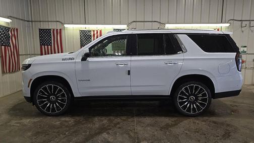 Polar White Tricoat 2026 Chevrolet Tahoe 4WD High Country