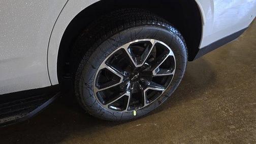 2025 Chevrolet Tahoe 4WD RST