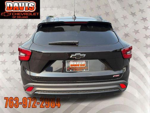 Black Metallic 2026 Chevrolet Trax FWD 2RS