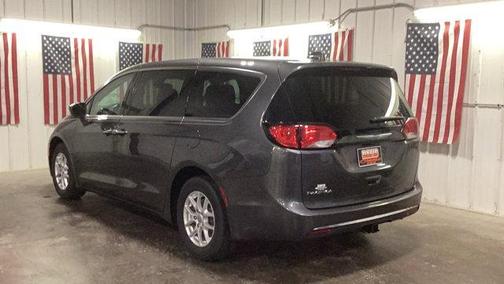 2020 Chrysler Pacifica Touring