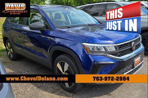 Dusk Blue Metallic 2024 Volkswagen Taos 1.5T S