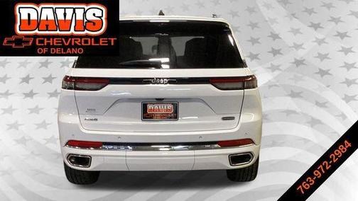 Bright White Clearcoat 2023 Jeep Grand Cherokee Overland
