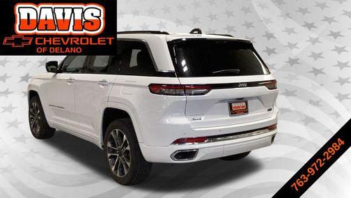Bright White Clearcoat 2023 Jeep Grand Cherokee Overland