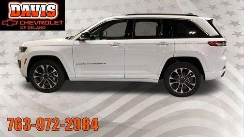 Bright White Clearcoat 2023 Jeep Grand Cherokee Overland