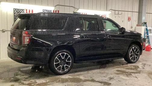 2024 Chevrolet Suburban RST