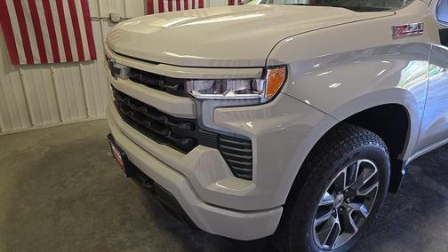 White Sands 2026 Chevrolet Silverado 1500 RST