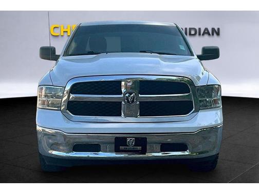 2018 RAM 1500 SLT
