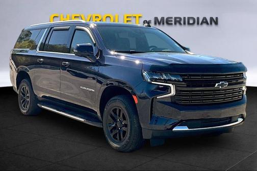 2023 Chevrolet Suburban LT