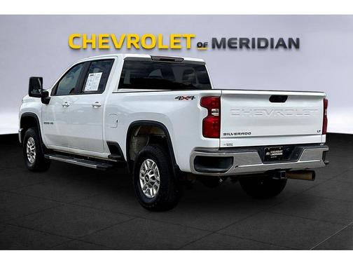 Summit White 2025 Chevrolet Silverado 2500 LT