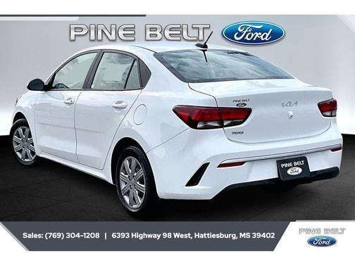 White 2023 Kia Rio S