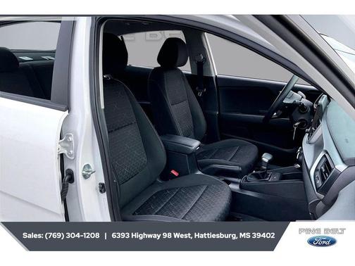 White 2023 Kia Rio S