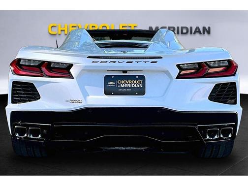 Arctic White 2026 Chevrolet Corvette Stingray w/3LT