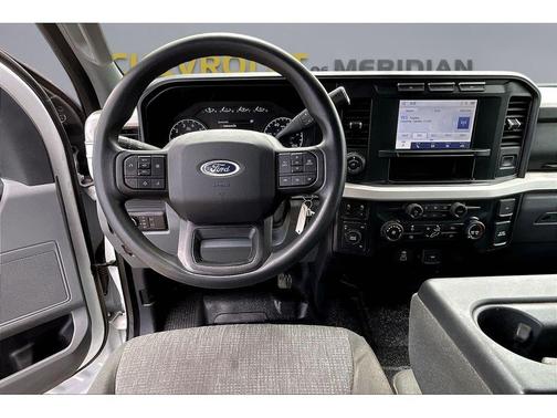 Oxford White 2023 Ford F-250 XLT