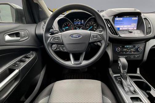 Magnetic Metallic 2019 Ford Escape SE