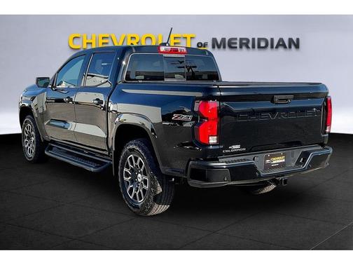 Black 2026 Chevrolet Colorado Z71