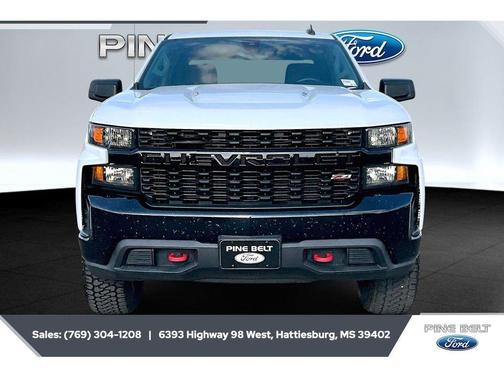 Summit White 2022 Chevrolet Silverado 1500 Limited Custom Trail Boss