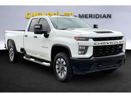 Summit White 2023 Chevrolet Silverado 2500 Custom
