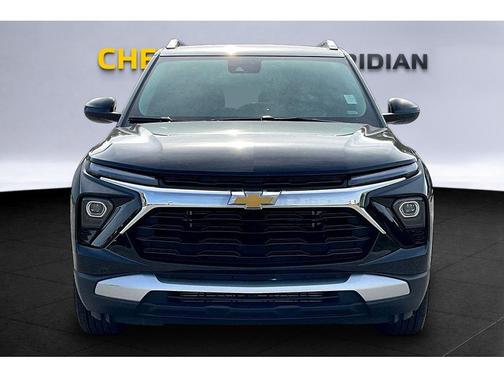 Mosaic Black Metallic 2025 Chevrolet Trailblazer LT