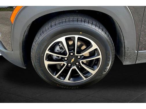 Mosaic Black Metallic 2025 Chevrolet Trailblazer LT