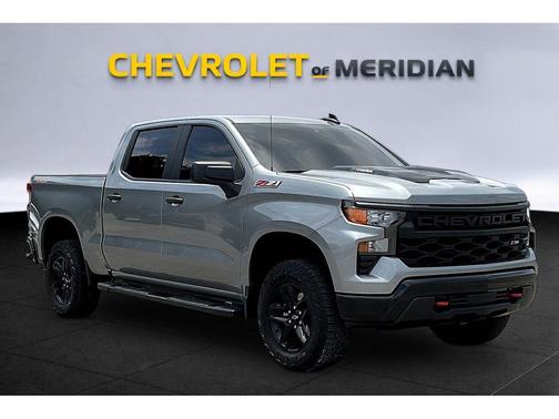 Sterling Gray Metallic 2025 Chevrolet Silverado 1500 Custom Trail Boss