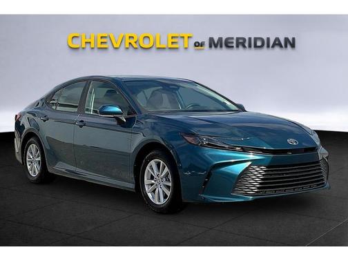 Ocean 2025 Toyota Camry LE
