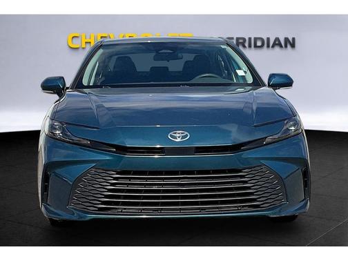 Ocean 2025 Toyota Camry LE