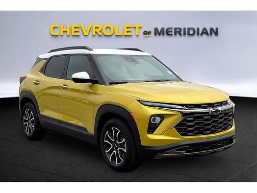 Nitro Yellow 2025 Chevrolet Trailblazer ACTIV