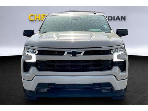 White Sand 2026 Chevrolet Silverado 1500 RST