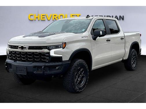 Summit White 2026 Chevrolet Silverado 1500 ZR2
