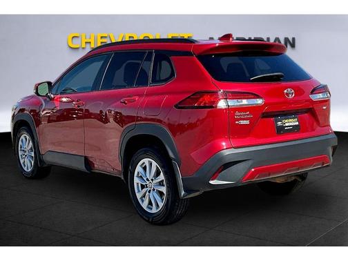 2023 Toyota Corolla Cross LE