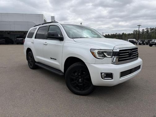 Wind Chill Pearl 2022 Toyota Sequoia TRD Sport