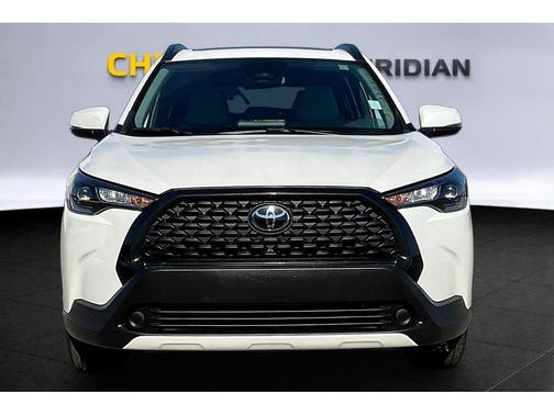 Wind Chill Pearl 2023 Toyota Corolla Cross LE
