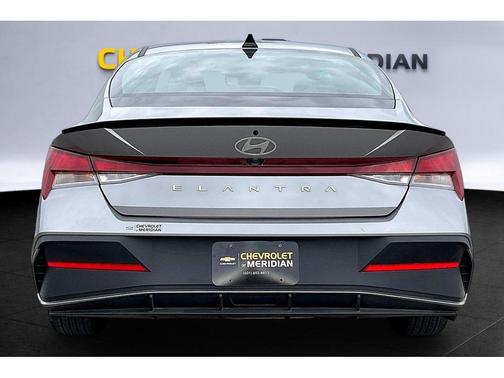 Metal 2026 Hyundai ELANTRA SEL Sport