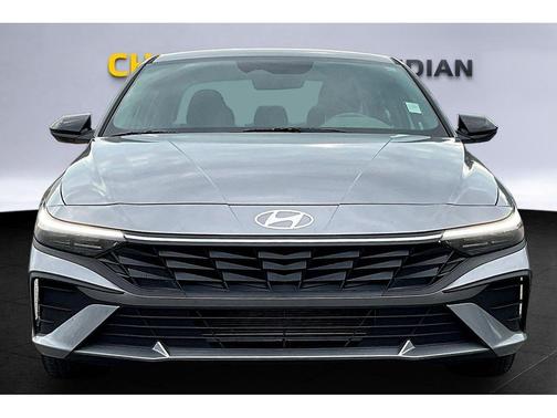 Metal 2026 Hyundai ELANTRA SEL Sport