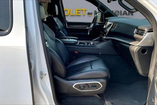 2024 Jeep Wagoneer Series II